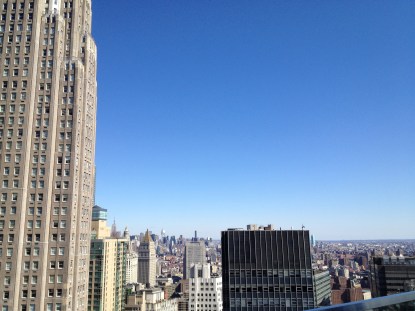 Mandarin Speaking Agent Manhattan NYC explains how to make offer to NYC condo